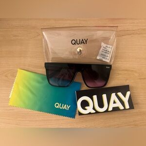 Quay nightfalls with purple gradient